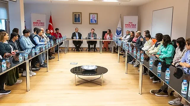 Aydem’in sürdürülebilirlik elçileri enerji kampında buluştu