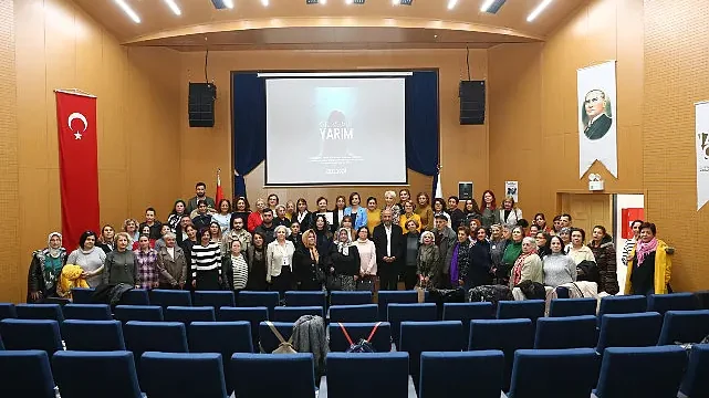 Karabağlar Kent Konseyi’nden “Gülümsemesi Yarım Kalan Kadınlar” belgeseli