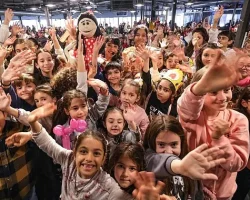 Çocuklar ‘Kukla Marmelat’a bayıldı