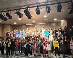 Dayanışma Noktaları çocukları sinema ve tiyatroyla buluşturdu