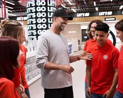 Efsane Teknik Direktör Jürgen Klopp MediaMarkt’ın Yeni Marka Elçisi oldu