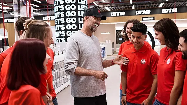 Efsane Teknik Direktör Jürgen Klopp MediaMarkt’ın Yeni Marka Elçisi oldu