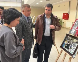 Egeli iletişimciler kolajlarını sergiledi