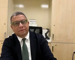 Nefes Darlığı ve Çarpıntıyı Hafife Almayın; Kalp Kapaklarınızda Sorun Olabilir!