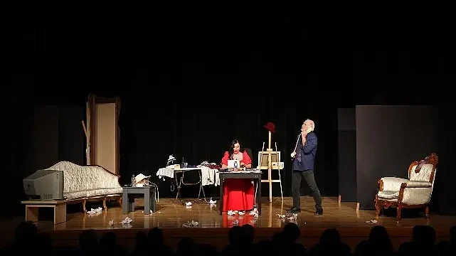 Çankaya Belediyesi Semt Tiyatroları Sahnede