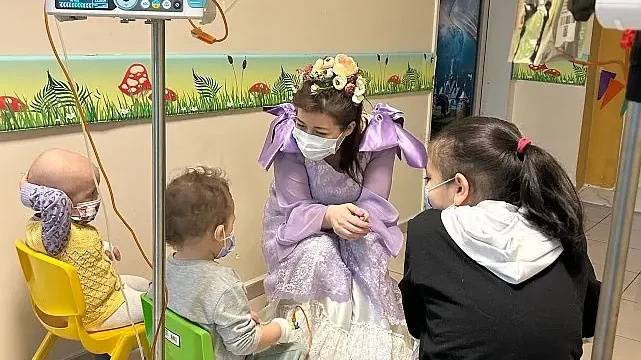 Masallar Kanserli Çocuklara Moral Oldu