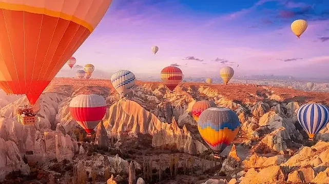 Sevgililer Günü için ENUYGUN’dan en romantik rota önerileri