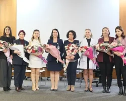 Yeni Yüzyıl Üniversitesi Gaziosmanpaşa Hastanesi’nde, Kadın ve Aile Hizmetleri Müdürlüğü İş Birliğiyle “Doğumdan Menopoza Kadının Sağlık Serüveni Paneli” Gerçekleştirildi