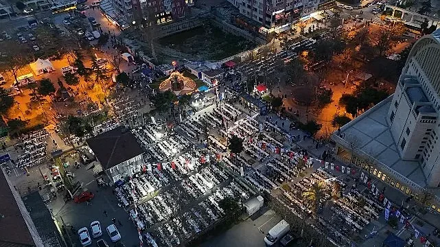 Avcılar’da Kadir Gecesi’nde Büyük İftar Buluşması