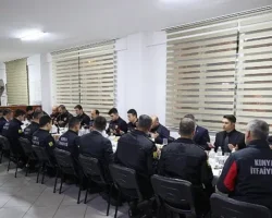 Başkan altay kulu ve cihanbeyli’de vatandaşlarla buluştu, itfaiyecilerle sahur yaptı