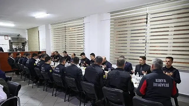 Başkan altay kulu ve cihanbeyli’de vatandaşlarla buluştu, itfaiyecilerle sahur yaptı