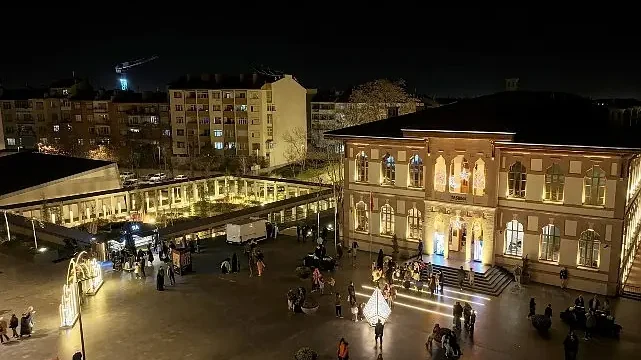 Başkan Altay, Mukaddes Emanetler Sergisi’ne büyük ilgi gösteren Konyalılara teşekkür etti.