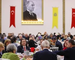 Buca’da şehit aileleri, gaziler ve yakınları için iftar düzenlendi