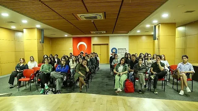 Büyükşehir’de gençlere Avrupa Birliği fırsatları toplantısı