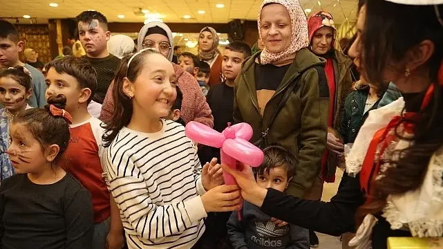 Canik’te Gönül Sofraları Özel Çocuklar İçin Kuruldu