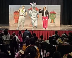 Gölcük Belediyesi tarafından geleneksel hale getirilen Ramazan Ayı Çocuk Şenliği, çocuklara eğlence dolu anlar yaşatıyor.