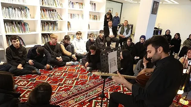 Kartepe’de Aşık Veysel Unutulmadı