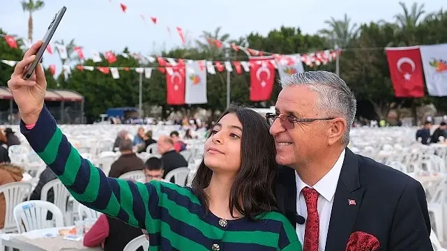 Kemer iftarda buluştu 