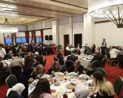 Konya Büyükşehir Belediyesi “Yaşlılara Saygı Haftası” Kapsamında İftar Programı Düzenledi