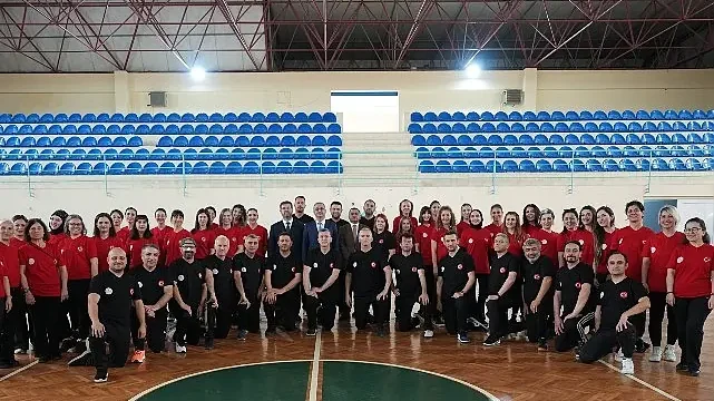 Maarif Orkestrası ve Halk Dansları Topluluğu, Öğretmenleri Kültürel Bir Yolculuğa Çıkarıyor