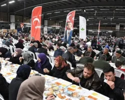 Osmangazi Belediyesi’nin iftar sofrası doldu taştı