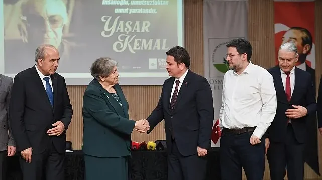 Osmangazi’de ‘Yılın Aydını’ Yaşar Kemal