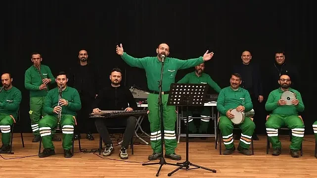 Temizlik işçileri kurdukları orkestra ile konser verecek