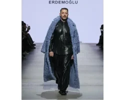 Ünlü modacı Emre Erdemoğlu’ndan Moskova Fashion Week’te Güçlü ve Zarif Bir Dokunuş