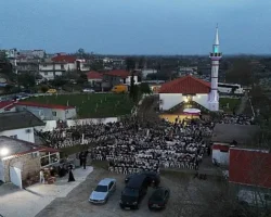 Yunanistan İskeçe’de Büyükşehir’le iftar bereketi
