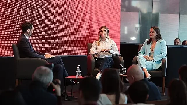 Zirvenin İzinde: Sporun Kadın Kahramanları Memorial’da Buluştu