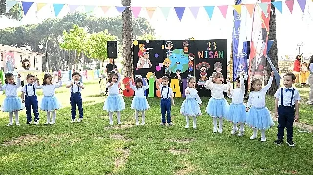 Aydın Büyükşehir Belediyesi’nin Çocuk Gelişim Merkezlerinde ‘23 Nisan Ulusal Egemenlik ve Çocuk Bayramı’ Coşkuyla Kutlandı