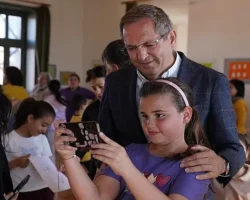 Ayvalık’ta Geleneksel Oyunlarla Dolu Renkli Bir Gün