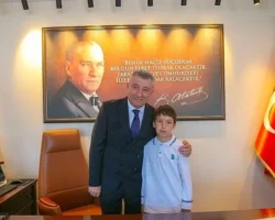 Çocuk Başkanlar Koltuğa Oturdu, İsteklerini Sıraladılar