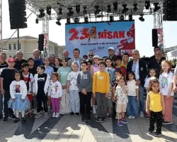 Çocuklar 23 Nisan coşkusunu Osmangazi’de yaşıyor