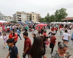 Efes Selçuk 23 Nisan coşkusuna hazırlanıyor
