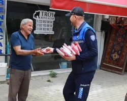 Efes Selçuk sokakları bayraklarla donatıldı: 23 Nisan sevincinden 19 Mayıs coşkusuna