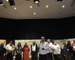 Ege Üniversitesi Toplum Ruh Sağlığı hastalarından tiyatro performansı