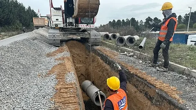 İSU, Çayırova Şekerpınar’da Yeni Altyapı Hatları Yapıyor