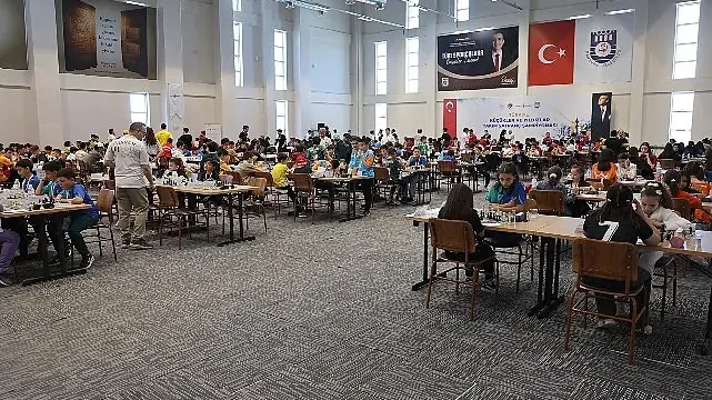 Küçükler ve Yıldızlar Satranç Şampiyonası Karaman’da Yapılıyor