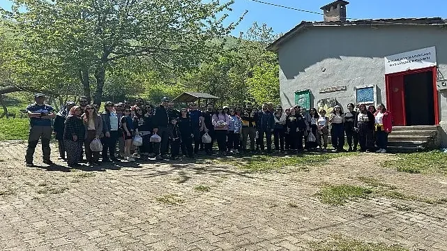 Mysia Yolları’nda baharın tadını çıkardılar