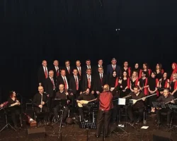 Nilüfer Türk Halk Müziği Korosu’ndan türkü şöleni