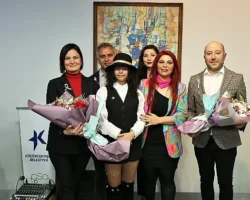 Otizmli Miral’den İlham Veren Sergi Küçükçekmece’de