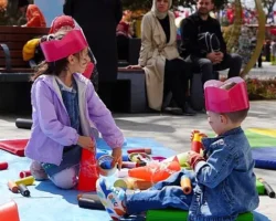 Saraçhane’de Özgürlük ve Demokrasi Şenliği Coşkusu Sürüyor