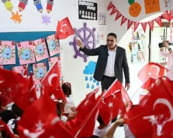 Yiğit, anaokulu öğrencilerinin 23 Nisan coşkusuna ortak oldu