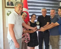 Altınkaya’dan Başkan Topaloğlu’na teşekkür plaketi