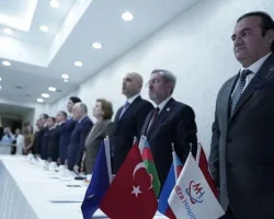 Azerbaycan’ın başkenti Bakü’de, Ankara Üniversitesi Sağlık Turizmi İrtibat Bürosu açıldı.