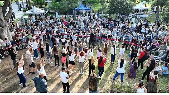Baharın gelişi Antalya’da Hıdırellez Şenliği ile kutlandı