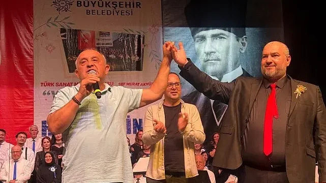 Başkan Çerçioğlu, Sevilen Şarkıları Aydınlılar ile Buluşturdu