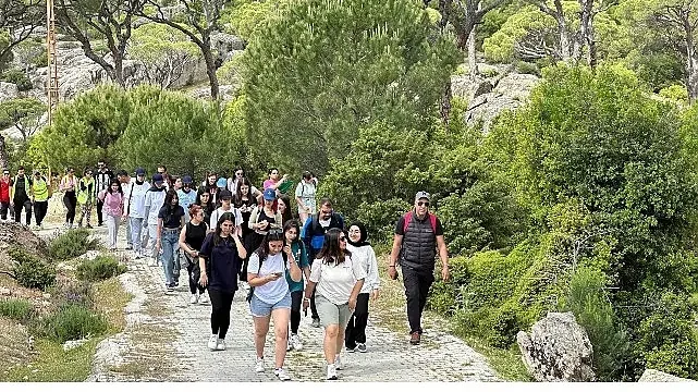 Başkan Çerçioğlu’ndan Aydınlı Gençlere “19 Mayıs Atatürk’ü Anma, Gençlik ve Spor Bayramı” Hediyesi