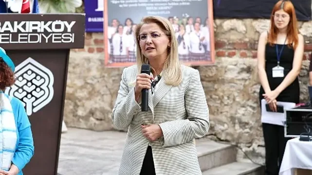 Başkan Doç. Dr. Ayşegül Ovalıoğlu’ndan gençlere: “Yanınızdayım”
